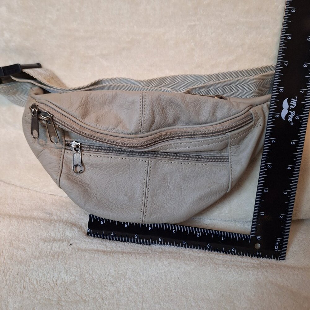 Genuine Leather Fanny Pack - Picture 3 of 7